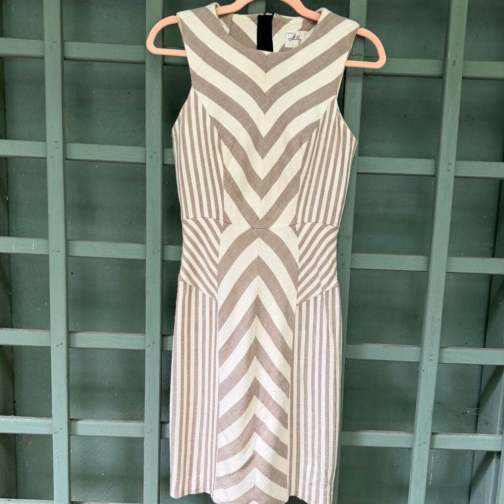 Milly of NY Sheath Dress Beige and White Sz 2 Minimalist Luxury Euro Vacation - Picture 3 of 10